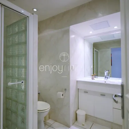Palais Miramar - White Jardin - 20m Канны
