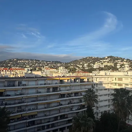 Palais Miramar - White Jardin - 20m *