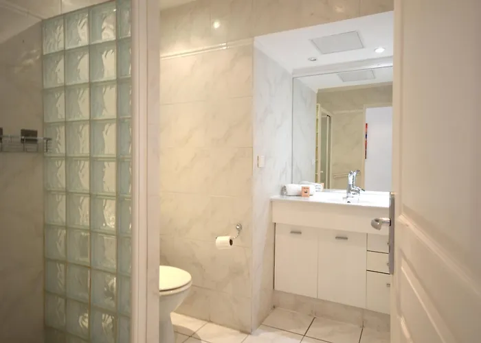 Palais Miramar - White Jardin - 20m *